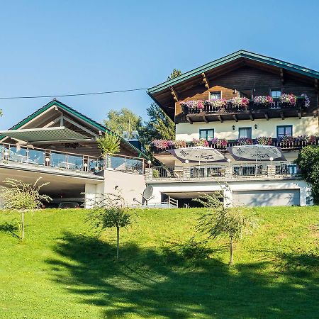 Siri'S Einkehr Hotell Sankt Georgen im Attergau Exteriör bild
